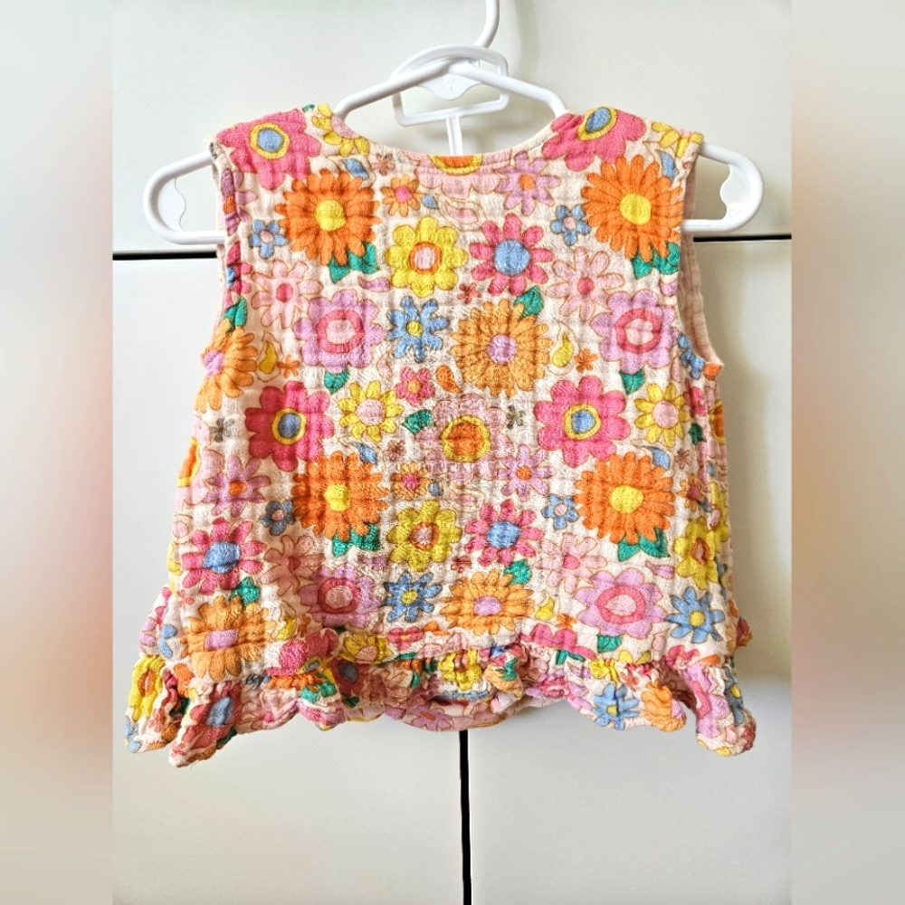 EUC 12-18 months top & bloomers set by Angel Dear